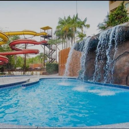 Golden Dolphin Grand Hotel Caldas Novas Exteriér fotografie